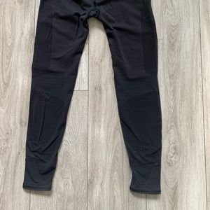 Lululemon perforated tights